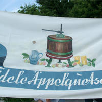 1986 Fidele Äppelquetscher2